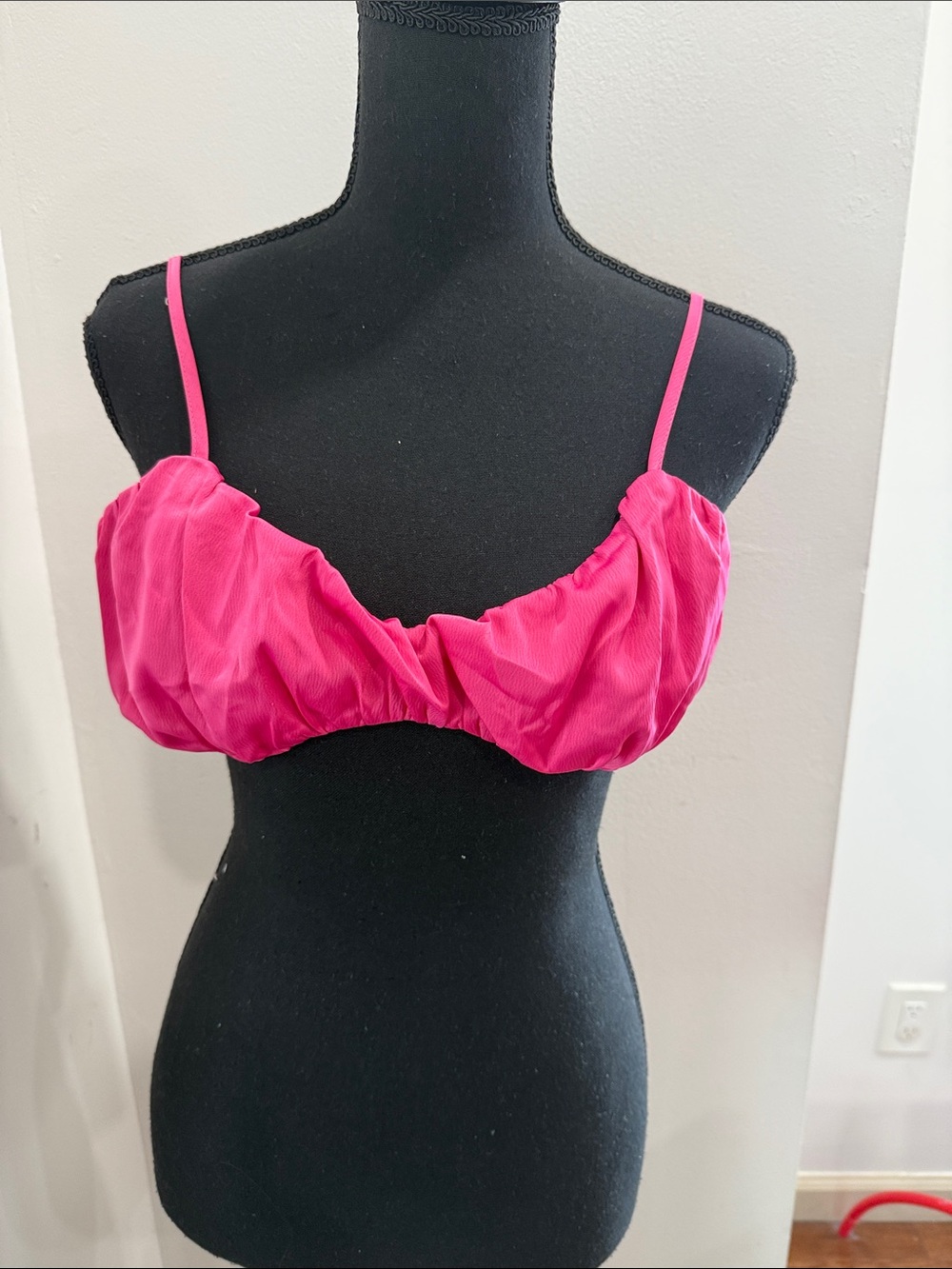 PrettyLittleThing Hot Pink Structured Ruched Bralet size 4 US